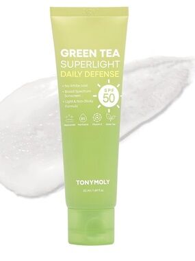 TonyMoly Green Tea Superlight Daily Defense SPF 50  1.69fl.oz./50ml EXP 03/27/27